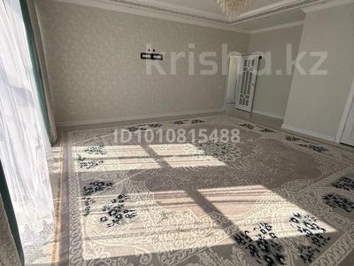 4-бөлмелі пәтер · 136 м² · 14/17 қабат, 19-й мкр, 19 мкрн 5, бағасы: 65 млн ₸ в Актау