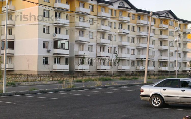 4-бөлмелі пәтер · 85 м² · 4/5 қабат, Улы Дала ш/а. 52, бағасы: 150 000 ₸ в Таразе, мкр Улы Дала — фото 2