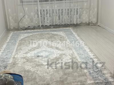 2-комнатная квартира · 55 м² · 4/5 этаж, мкр 4 6 — Возле остановки за 150 000 ₸ в Уральске