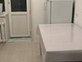 2-комнатная квартира · 55 м² · 4/5 этаж, мкр 4 6 — Возле остановки за 150 000 ₸ в Уральске — фото 7