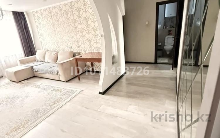 3-комнатная квартира · 55 м² · 6/7 этаж, Абая 100 за 20 000 ₸ в Семее, Красный Кордон — фото 2