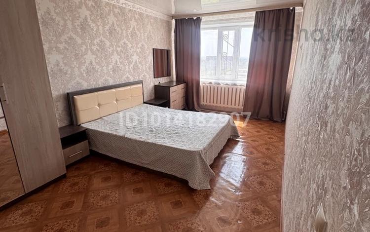 2-комнатная квартира · 51 м² · 9/9 этаж, мкр Юго-Восток 19 — Университетская за 17.5 млн ₸ в Караганде, Казыбек би р-н — фото 2