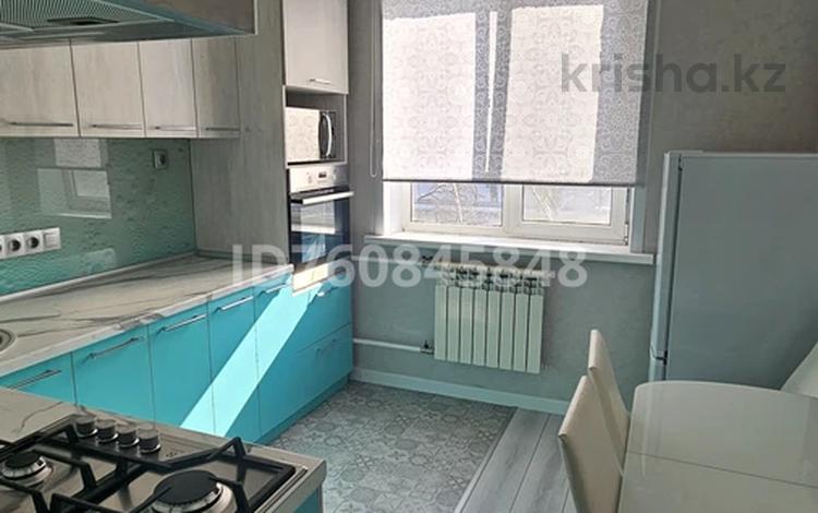 1-комнатная квартира · 40 м² · 3/9 этаж, мкр Тастак-2 201 — Пересечение Толе би, уг.ул.Розыбакиева за 250 000 ₸ в Алматы, Алмалинский р-н — фото 2