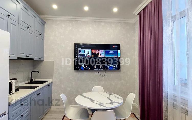 2-комнатная квартира · 52 м² · 4/8 этаж, Мангилик Ел 51/4 за 20 000 ₸ в Астане, Есильский р-н — фото 2