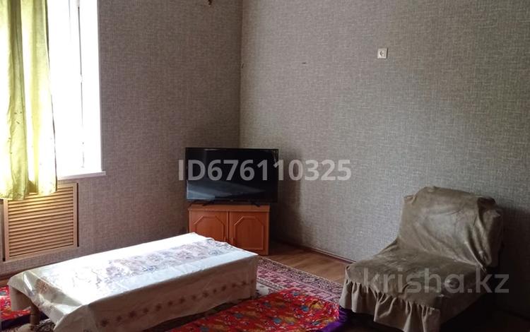 1-комнатная квартира · 30 м² · 3/5 этаж, 11-й микрорайон, Кабанбай Батыр 13 — Жд Вокзал за 6 000 ₸ в Шымкенте, Енбекшинский р-н — фото 3