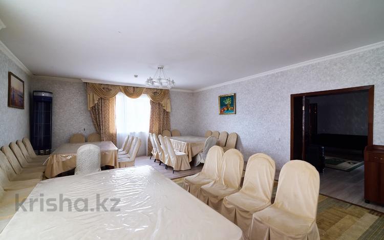 6-комнатная квартира · 322.3 м² · 3 этаж, Кордай 3 за 150 млн ₸ в Астане, Алматы р-н — фото 63