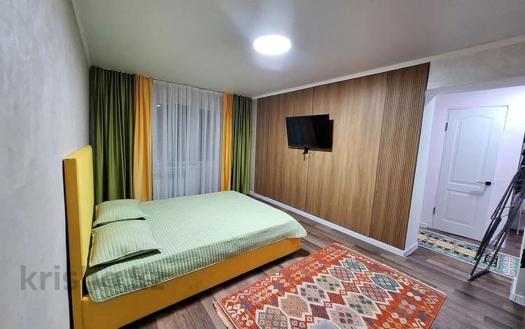 1-бөлмелі пәтер · 33 м² · 2 қабат, Назарбаева 120, бағасы: 3 000 ₸ в Талдыкоргане — фото 2