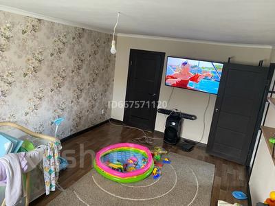 Продажа домов и дачи в Восточно-Казахстанской обл.: Отдельный дом · 6 комнат · 149 м² · 16 сот., Носикова 60 — Энтузиастов за 80 млн 〒 Отдельный дом · 6 комнат · 149 м² · 16 сот., Носикова 60 — Энтузиастов за 80 млн 〒 в Усть-Каменогорске
