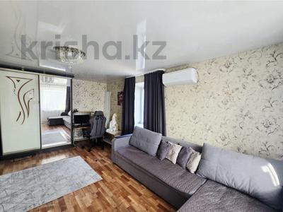 1-комнатная квартира · 32 м² · 5/5 этаж, пр. Республики 49/1 за 5.5 млн 〒 в Темиртау