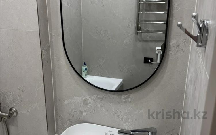 2-комнатная квартира · 60 м² · 7/9 этаж, Толе би 184 — Толе би жарокова за 25 000 ₸ в Алматы, Алмалинский р-н — фото 9