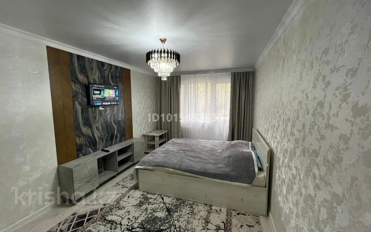 1-бөлмелі пәтер · 35 м² · 2/5 қабат, 7 мкр, бағасы: 100 000 ₸ в Темиртау — фото 2
