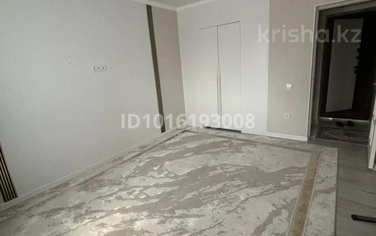1-бөлмелі пәтер · 40 м² · 2/4 қабат, Көктем 54, бағасы: 200 000 ₸ в Жанаозен — фото 8