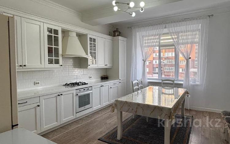 3-комнатная квартира · 117 м² · 2/5 этаж, мкр. Алтын орда за 59 млн ₸ в Актобе — фото 2