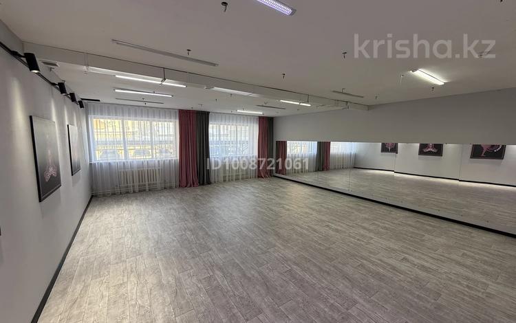 Фитнес и спорт, образование, развлечения, студии · 60 м² за 300 000 ₸ в Семее — фото 10