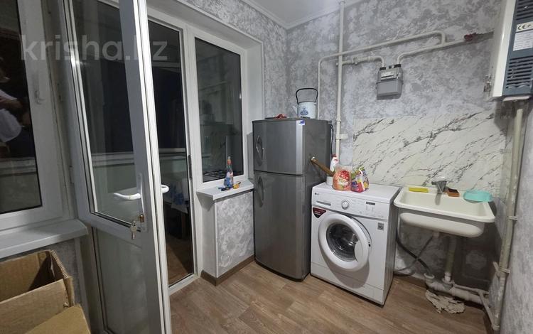 3-комнатная квартира · 56 м² · 3/5 этаж, ул. Тыныбаева 5 за 150 000 ₸ в Шымкенте — фото 2