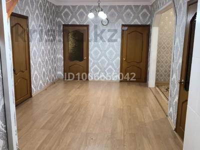 Отдельный дом · 5 комнат · 160 м² · 18 сот., Каменная 9 за 35 млн 〒 в Макинске