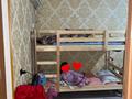 3-комнатная квартира · 65 м² · 5/5 этаж, 15-й микрорайон, 15-й микрорайон 2 — Жибек жолы 2 кв 60 за 23 млн 〒 в Шымкенте, Аль-Фарабийский р-н — фото 2