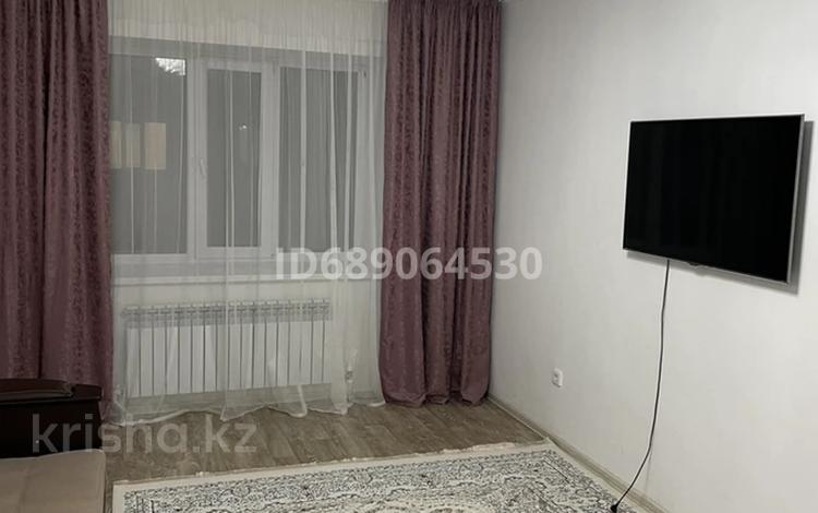 2-бөлмелі пәтер · 70 м² · 5/9 қабат, Мкр. Батыс-2 1Г — Баня Арасан Делюкс, детский сад Нурзерек, Анвар супермаркет, бағасы: 180 000 ₸ в Актобе — фото 7