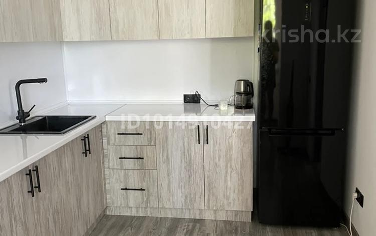 2-комнатная квартира · 50 м² · 1/5 этаж, 15-й микрорайон 2 — Шаяхметова за 20 млн ₸ в Шымкенте, Аль-Фарабийский р-н — фото 2