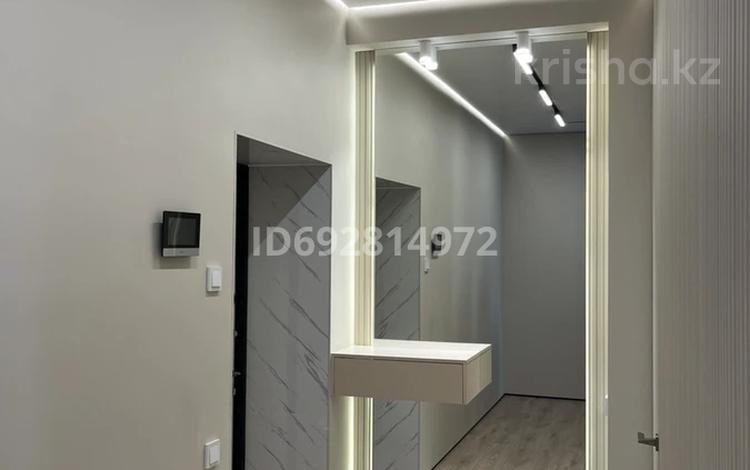 2-комнатная квартира · 67 м² · 2/10 этаж, Исиналиева Михаила 1 — Старый город за 65 млн ₸ в Павлодаре — фото 2