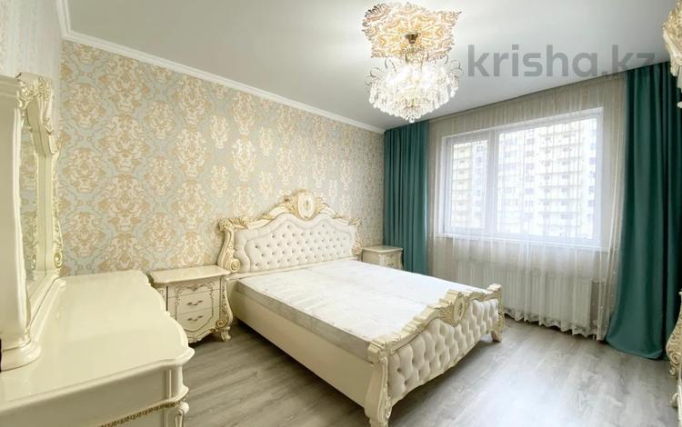 3-комнатная квартира · 90 м² · 3/12 этаж, мкр Тастак-2, Толе би 273/5 за 58.5 млн ₸ в Алматы, Алмалинский р-н — фото 2