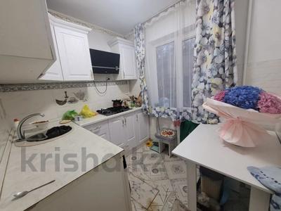 3-комнатная квартира · 64 м² · 2/5 этаж, мкр Айнабулак-2 за 41 млн ₸ в Алматы, Жетысуский р-н