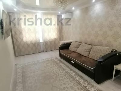 3-комнатная квартира · 67 м² · 2/5 этаж, мкр 8, бр жубановых за 26.5 млн 〒 в Актобе