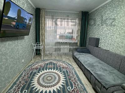 2-комнатная квартира, 56 м², 1/5 этаж, Молдагуловой 17/2 за 22.5 млн 〒 в Усть-Каменогорске