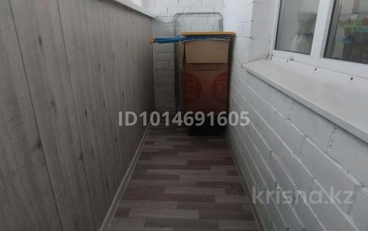 1-бөлмелі пәтер · 46 м² · 4/4 қабат, Иманова 9, бағасы: 12 млн ₸ в Акколе — фото 2