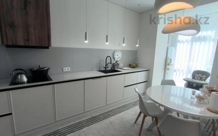 4-комнатная квартира · 118.4 м² · 3/17 этаж, мкр Юго-Восток, ул. Букетова за 70 млн ₸ в Караганде, Казыбек би р-н — фото 2