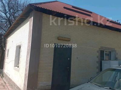 Часть дома · 3 комнаты · 72 м² · 5.6 сот., жилой массив Кайнар Булак, Вешневая 56 за 16 млн ₸ в Шымкенте, Абайский р-н