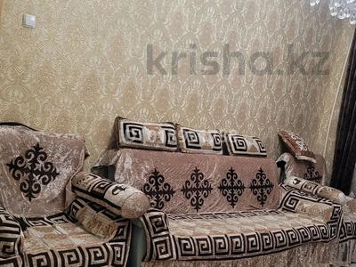3-бөлмелі пәтер · 65 м² · 3/5 қабат, Алдиярова 72 — 2- мектептің қасында, бағасы: 26 млн ₸ в Шымкенте, Енбекшинский р-н