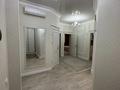 3-комнатная квартира, 82 м², 2/9 этаж помесячно, Храпатый за 400 000 〒 в Астане, Алматы р-н — фото 9
