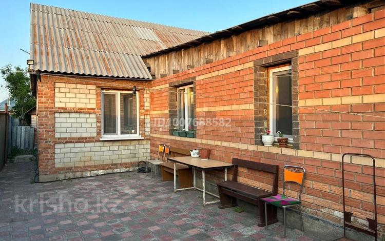 Отдельный дом · 4 комнаты · 95 м² · 6 сот., ул. Зарапа Темирбекова 101/1 — Пересечение с ул. Наурызбай батыра за 21 млн ₸ в Кокшетау — фото 2