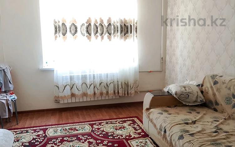 1-бөлмелі пәтер · 35 м² · 4/5 қабат, Аса ш/а. 10, бағасы: 9.8 млн ₸ в Таразе, мкр Аса — фото 2