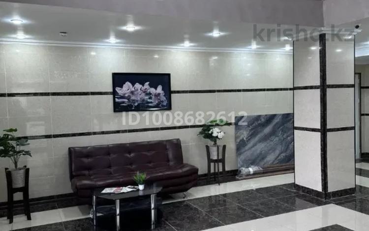 1-комнатная квартира · 25 м², мкр 11 112В за 90 000 〒 в Актобе — фото 14