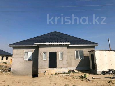 Отдельный дом · 4 комнаты · 250 м² · 10 сот., Жана талап 8-көше 45 — Возле Школа сармат за 32 млн 〒 в Дамбе