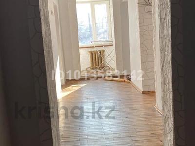 4-комнатная квартира · 150 м² · 1/2 этаж, мкр Таугуль-3 — Пересечение с улицой беремжанова за 400 000 ₸ в Алматы, Ауэзовский р-н