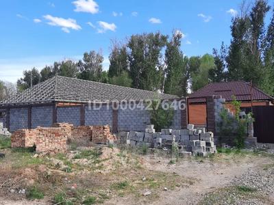 Отдельный дом · 8 комнат · 600 м² · 50 сот., Турлымбет 2 — Турлымбет 2 вдоль трассы Уштобе за 35 млн 〒 в Талдыкоргане