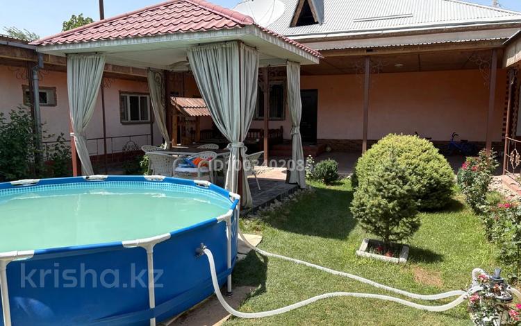 Отдельный дом · 4 комнаты · 106.3 м² · 6 сот., Рыскулова 1 — Салыкбаева за 18 млн ₸ в Арыси — фото 2