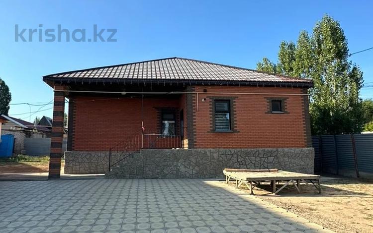 Отдельный дом · 4 комнаты · 154 м² · 10 сот., Жайык 21 за 41.5 млн 〒 в Актобе, жилой массив Кирпичный — фото 2