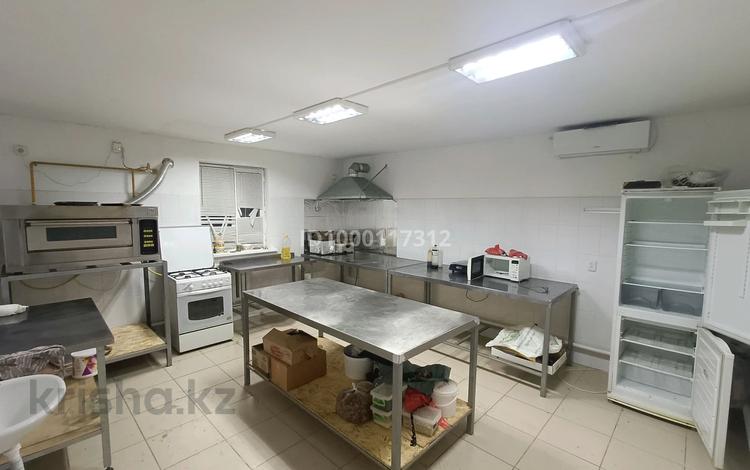 Свободное назначение, общепит · 120 м² за 250 000 ₸ в Атырау, мкр Атырау — фото 2