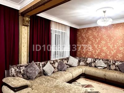 6-комнатная квартира · 150 м² · 3/3 этаж, Утепова 43 за 87 млн 〒 в Усть-Каменогорске