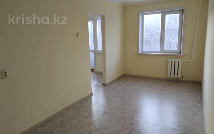 2-комнатная квартира · 44.9 м² · 4/5 этаж, Майкудук, 12й микрорайон за 10 млн ₸ в Караганде, Алихана Бокейханова р-н — фото 2