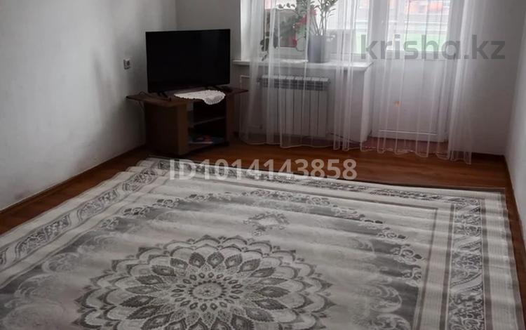 1-комнатная квартира · 54 м² · 2/5 этаж, мкр. Зачаганск пгт, Камбар батыр 4 за 120 000 ₸ в Уральске — фото 2