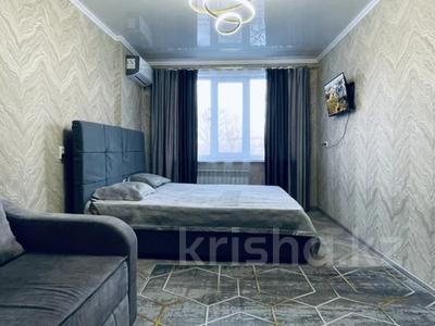 1-комнатная квартира · 35 м² · 5/5 этаж, Виноградова 17 за 10 000 ₸ в Усть-Каменогорске, Ульбинский