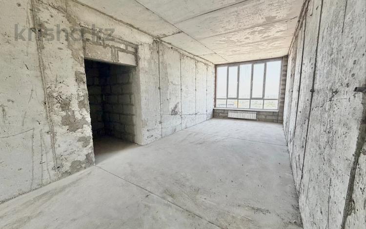 2-бөлмелі пәтер · 63.5 м² · 9/13 қабат, мкр Алмагуль, Си Синхая 17 — Жарокова, бағасы: 52 млн ₸ в Алматы, Бостандыкский р-н — фото 70