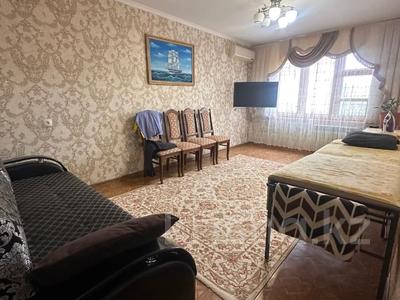 2-комнатная квартира · 55 м² · 3/5 этаж, мкр 11, Шайкенова за 20.5 млн 〒 в Актобе