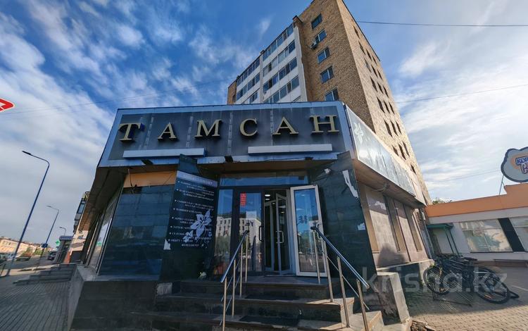 Свободное назначение, офисы, магазины и бутики, склады, общепит, салоны красоты, медцентры и аптеки, образование, развлечения · 187.1 м² за 75 млн ₸ в Астане, р-н Байконур — фото 2