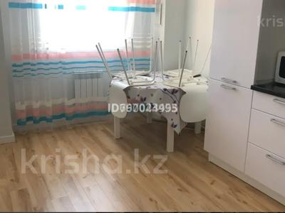 Пәтерлер в Атырауской обл.: 2-бөлмелі пәтер · 78 м² · 6/9 қабат, мкр Центральный, Валиханова 13-21, бағасы: 39.2 млн 〒 2-бөлмелі пәтер · 78 м² · 6/9 қабат, мкр Центральный, Валиханова 13-21, бағасы: 39.2 млн 〒 в Атырау